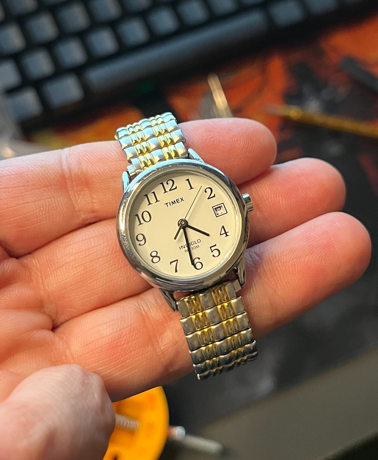 Timex Easy Reader 25mm Wrist Watch for Women (Cleaned, New Battery, Tested)